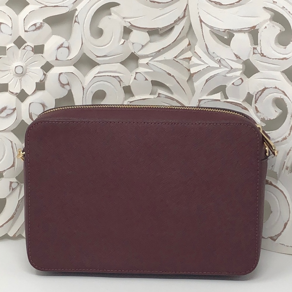 NWT Michael Kors Jet Set item crossbody - Picture 3 of 6